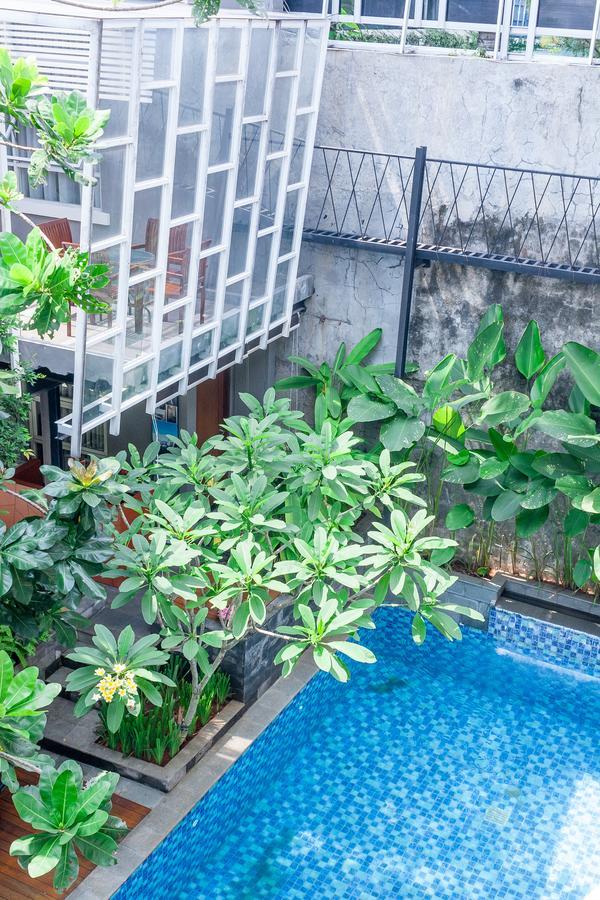 Hotel Griya Regato Jakarta Exterior foto